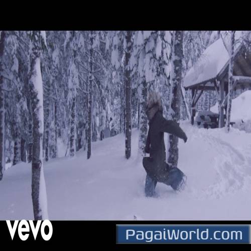 Aurora Runaway Poster