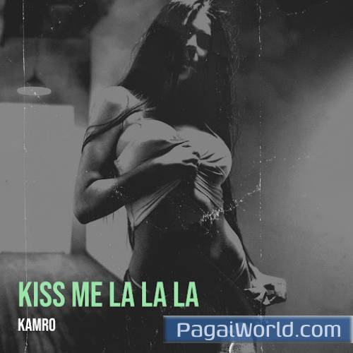 Kiss Me La La La Poster